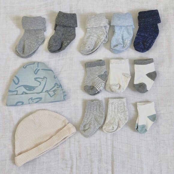 Carter's Neutral Baby Socks & Hat Bundle - Picture 1 of 5